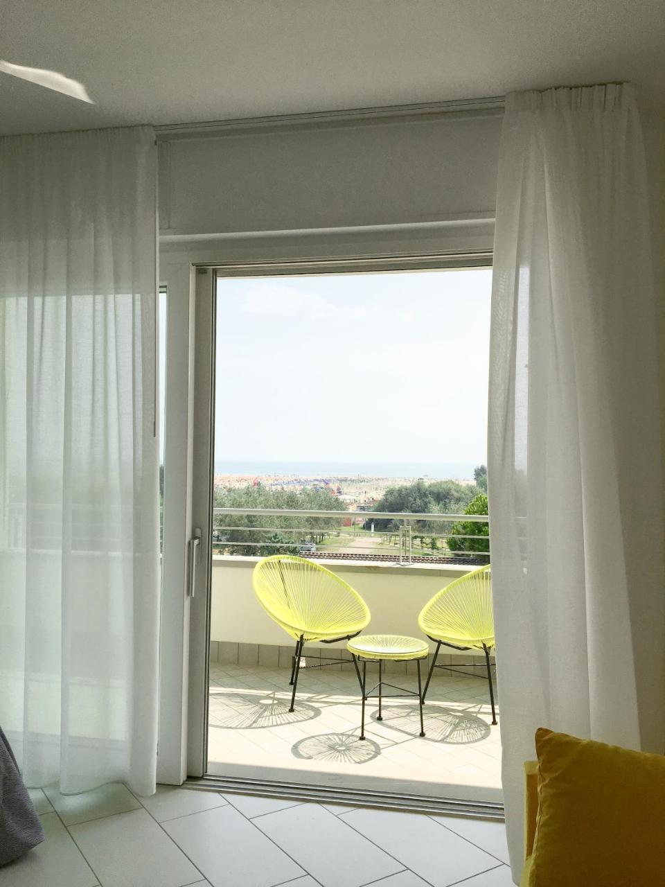 Flamingo Residence Hotel Лидо дели Естенси Екстериор снимка